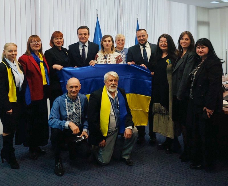 Зустріч українців у річницю російського вторгнення із премєр-міністром Альбіном Курті 