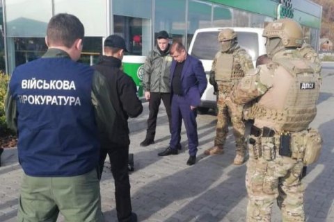 Вінницького юриста затримано під час спроби дати хабар начальникові Мукачівського прикордонного загону
