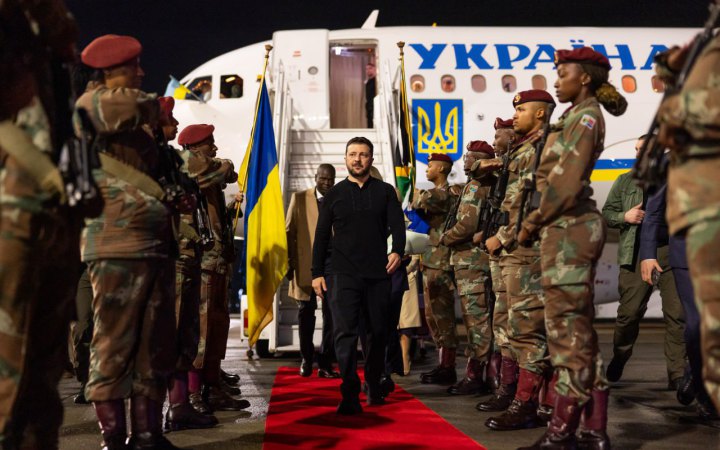 Зеленський cкасував частину візиту до Південної Африки через атаку росіян на Київ (оновлено)
