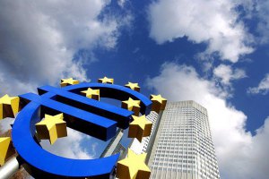 ЄЦБ розпочав програму кількісного пом'якшення на трильйон євро