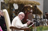 Папа Римский пожелал облегчения "возлюбленной Украине"