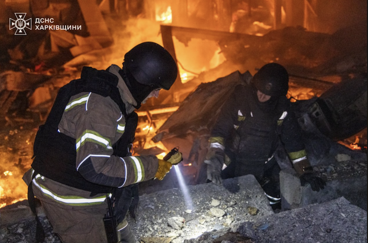 Росія вдарила по поштовому терміналу в Харківській області 