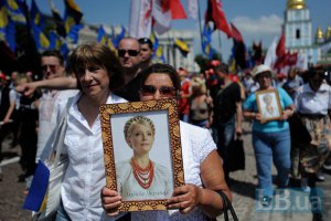 Оппозиционеры сняли фильм о 731 дне ареста Тимошенко