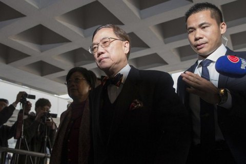 Екс-голова Гонконгу отримав 20 місяців в'язниці
