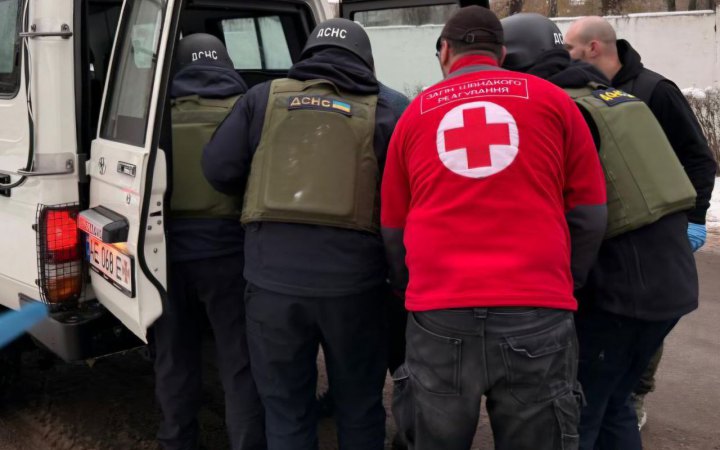 Росіяни поранили мирну мешканку на Дніпропетровщині