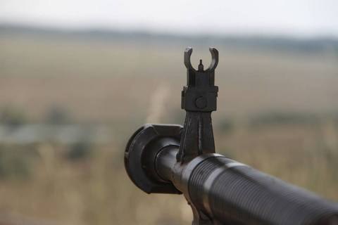 ​Трое военных получили небоевые огнестрельные ранения на Донбассе