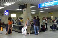 Украинские туристы не могут уехать с Крита