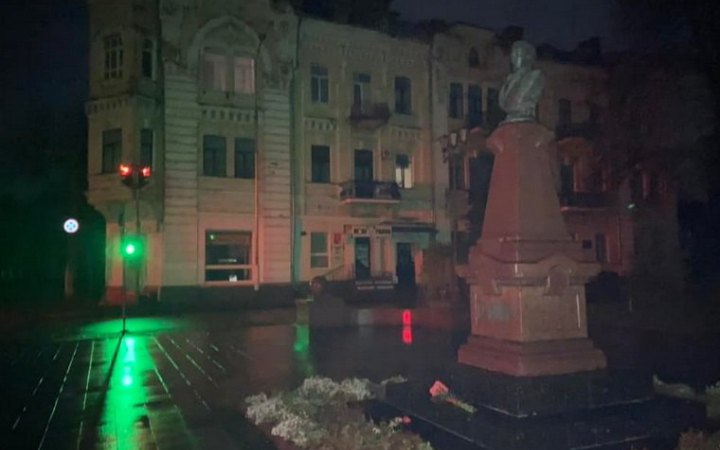 У Житомирі демонтували пам’ятник Олександру Пушкіну