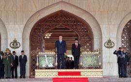 Визит Виктора Януковича в страны Юго-Восточной Азии: Бруней, третья страна