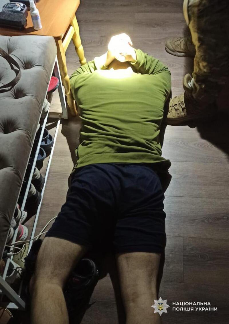 Поліцейські затримали підозрюваних у нападі на суддю у Дніпрі