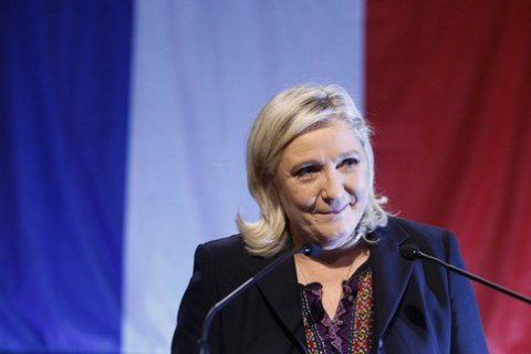 Марин Ле Пен уступает только Алену Жюппе по рейтингу во Франции