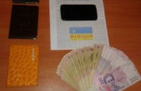 В Славянске пятеро полицейских уголовного розыска "погорели" на взятке