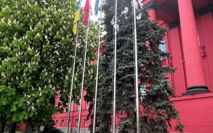 Київський апеляційний суд підтвердив рішення про визнання ректора КНУ Бугрова винним у недекларуванні