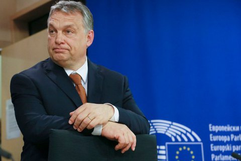 Сорос финансирует организации, напоминающие мафиозную сеть, - премьер Венгрии