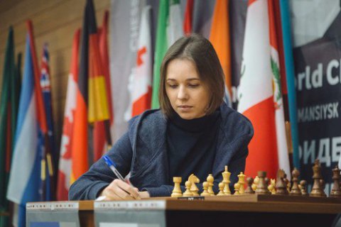 Музичук зіграла внічию з росіянкою першу партію півфіналу ЧС з шахів