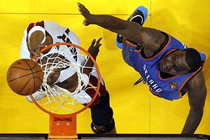 НБА: Вестбрук подарував перемогу "Вітрильникам"