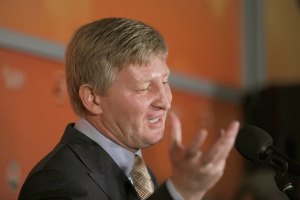 Ахметов продає контент у Мережі