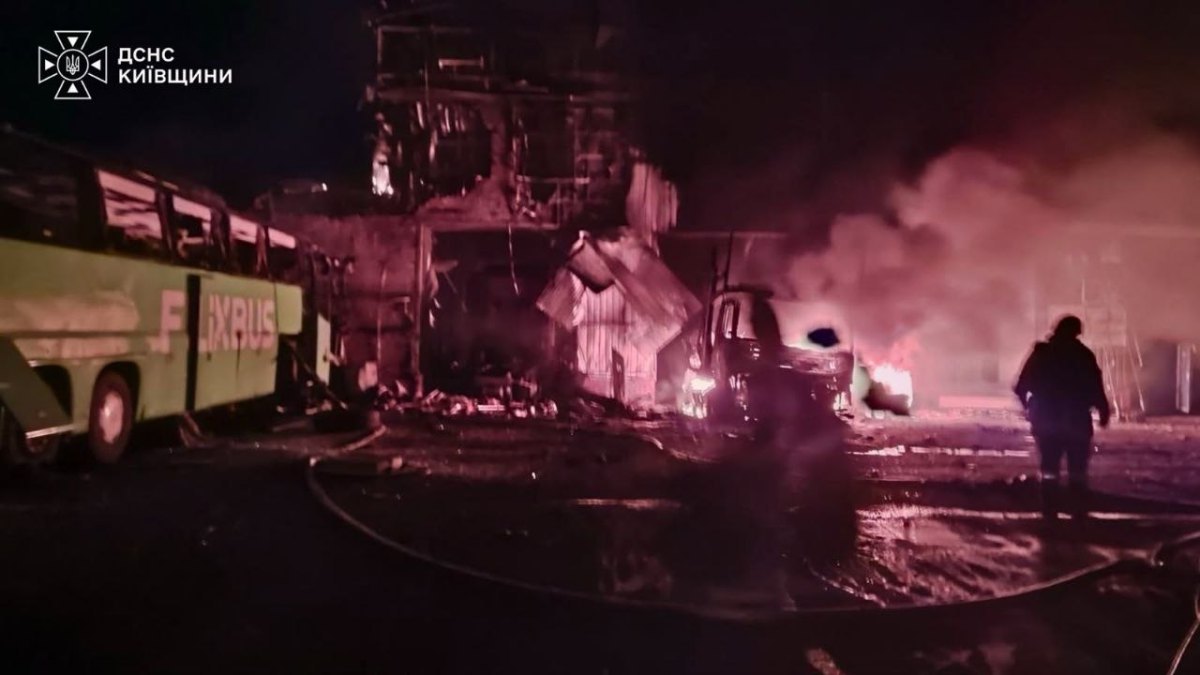 Ліквідація наслідків атаки на Київщині