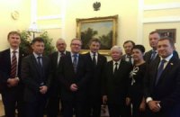Польша обещает первой ратифицирофать СА, если Украина решит вопрос Тимошенко, - депутат