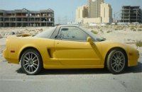 Обнаруженный под Дубаем брошенный спорткар продан за бесценок на запчасти