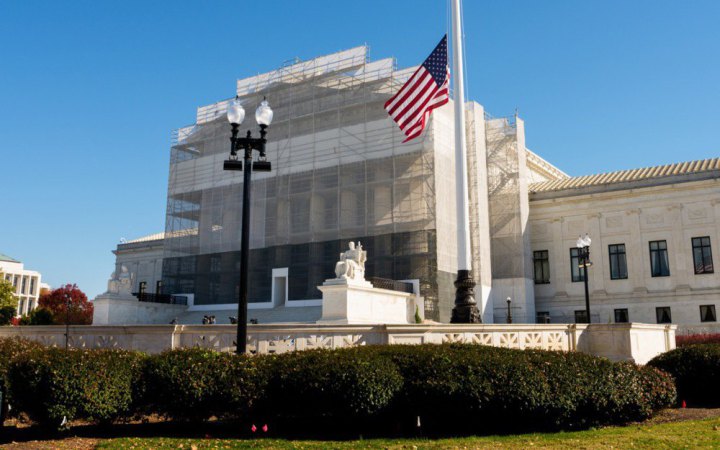 Суд у США скасував рішення про припинення правового статусу 60 тисяч іммігрантів із трьох країн