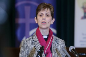 Англіканська церква вперше призначила жінку єпископом