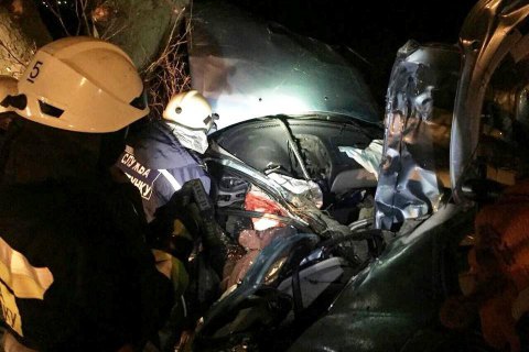 Четыре подростка погибли в жутком ДТП на трассе "Днепр - Кривой Рог"