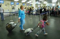 "АероСвіт" масово затримує рейси в Києві