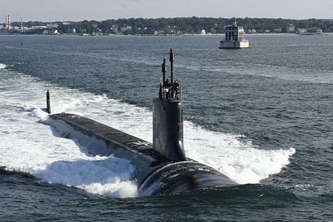 США ввели в строй новую атомную подводную лодку