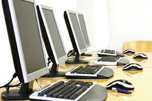 Ринок комп'ютерів в Україні повернувся до рівня 2008 року