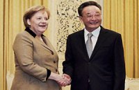 Китайские власти помешали Меркель встретиться с оппозицией