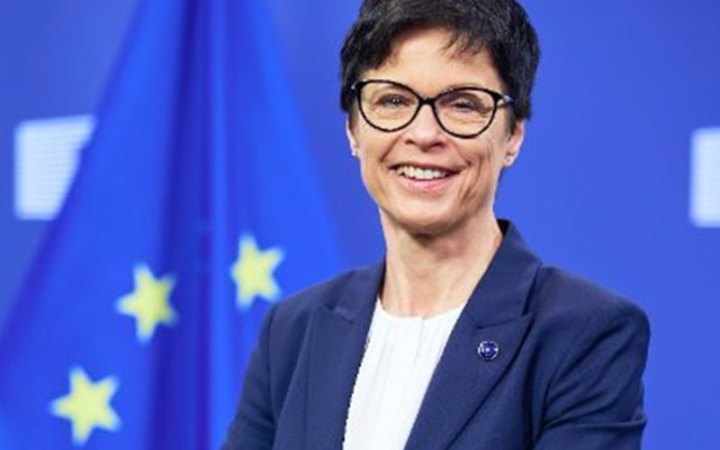 Єврокомісарка з розширення Марта Кос прибула до України з триденним візитом