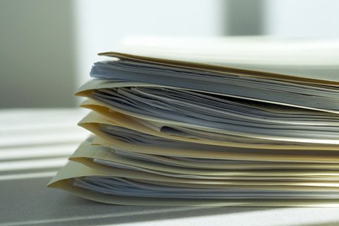 Міносвіти скоротило кількість паперової роботи в школах