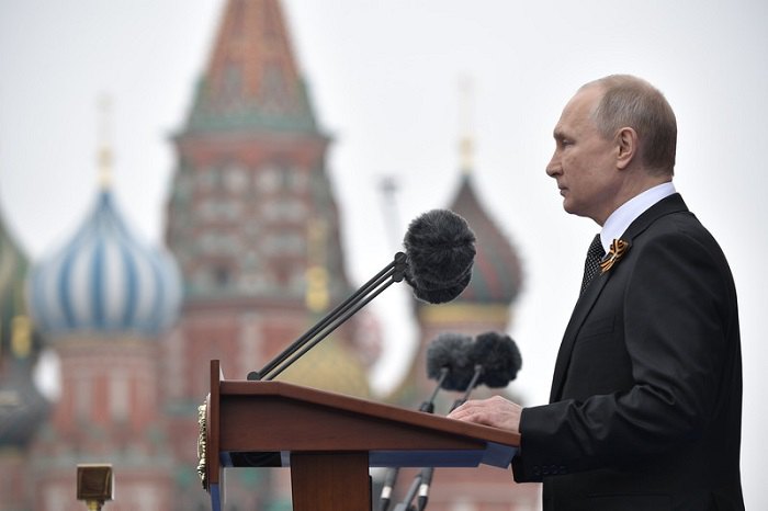 Бывший замглавы ЦРУ Джек Девайн: «Путин останется у власти, пока у него будет здоровье и желание»