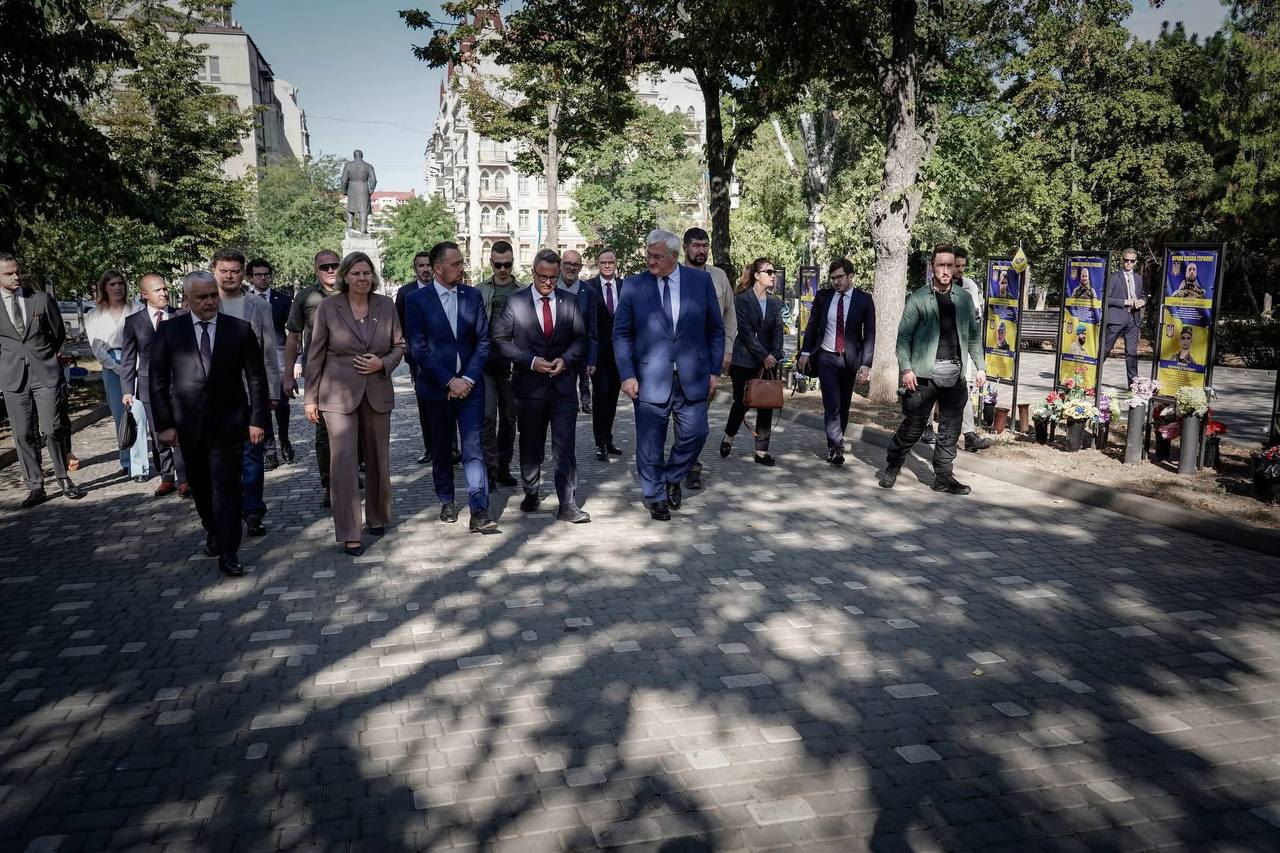 Дипломати Люксембургу, Бельгії, Нідерландів та України у Одесі