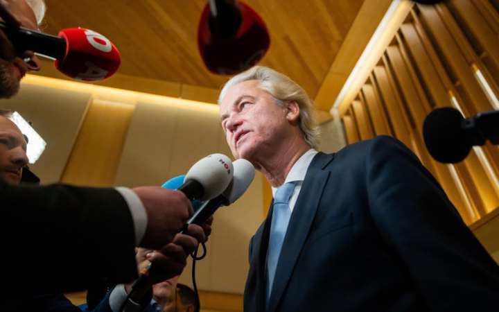 Парламентські вибори у Нідерландах: ультраправі попереду з мінімальним розривом