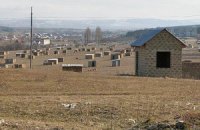 Кримських татар закликають звільнити частину земель