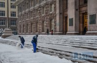 Власти Киева начали выписывать штрафы за несвоевременную уборку снега 