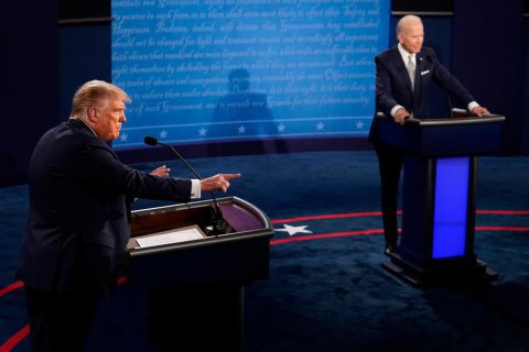 Трамп отказался от виртуальных дебатов с Байденом
