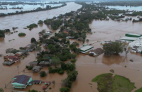 Унаслідок злив та вітру на півдні Бразилії загинула щонайменше 21 людина