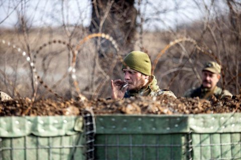 Бойовики сім разів обстріляли позиції українських військових на Донбасі