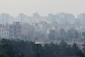 Через забруднення повітря в Тегерані ушпиталено 400 осіб