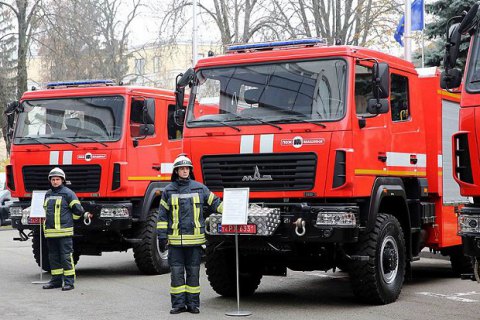 ​Подразделения ГосЧС Киева получили пять новых спасательных автомобилей 