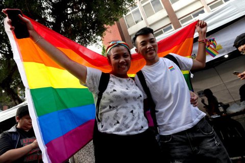 Первая страна Азии легализовала однополые браки