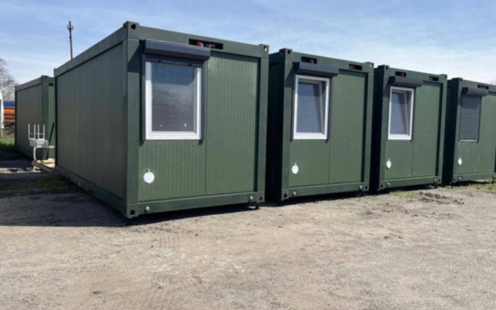 Міноборони повідомило про закупівлю пів тисячі житлових модулів для розміщення військових у польових умовах