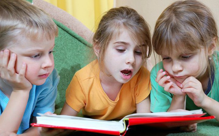 День дитячої книги пропонують відзначати 30 січня