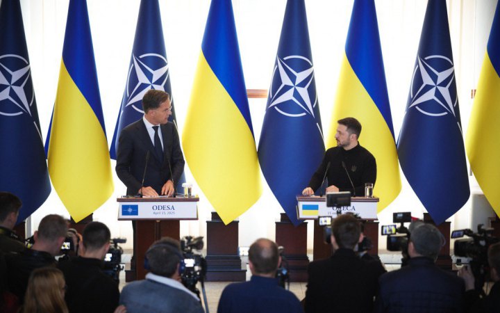 Генсек НАТО не готовий зараз запросити Зеленського на саміт у Гаагу