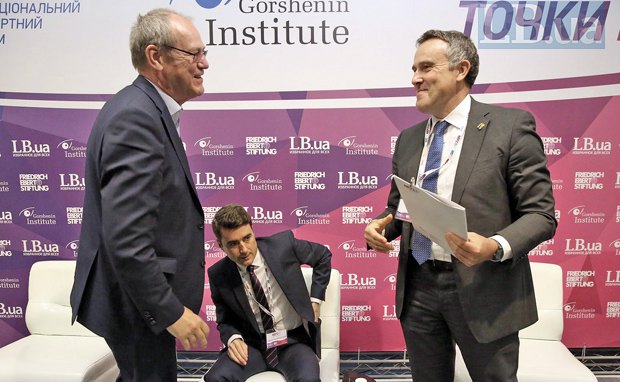 (left to right) Matthes Buhbe,&nbsp;Jean-Baptiste Jeangène Vilmer and Luc Jacobs