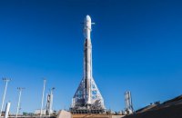 SpaceX запустила ракету Falcon 9 з першими інтернет-супутниками