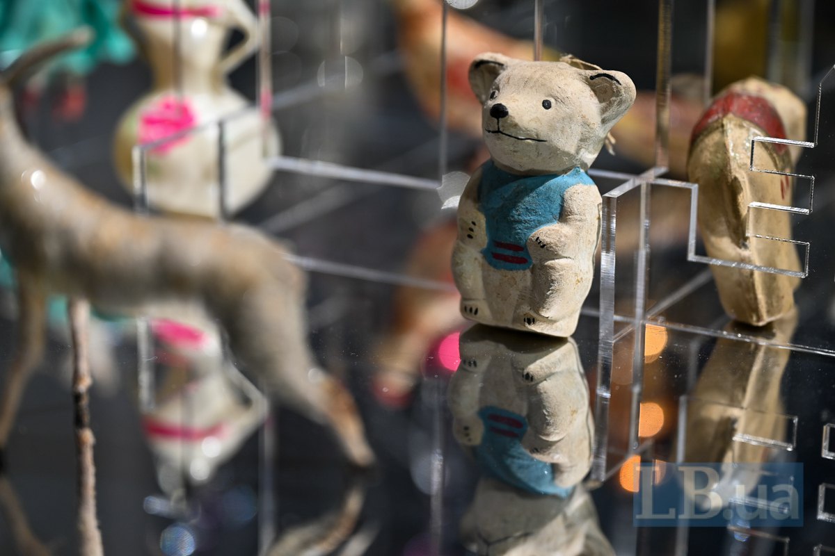 Харківські артільні іграшки 30-40х років, виготовлені методом гарячої штамповки